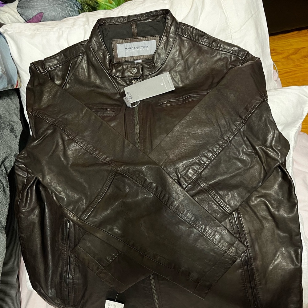 Andrew Marc Men Leather Jacket - Picture 5 of 16